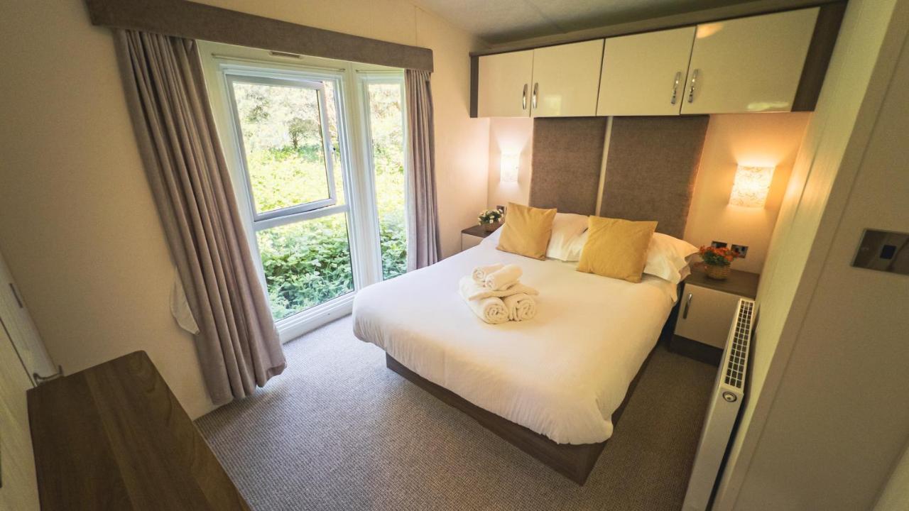 Hazel Oaks, Beautiful Lodge With Hot Tub - Sleeps 6 - Felmoor Park Morpeth Eksteriør billede