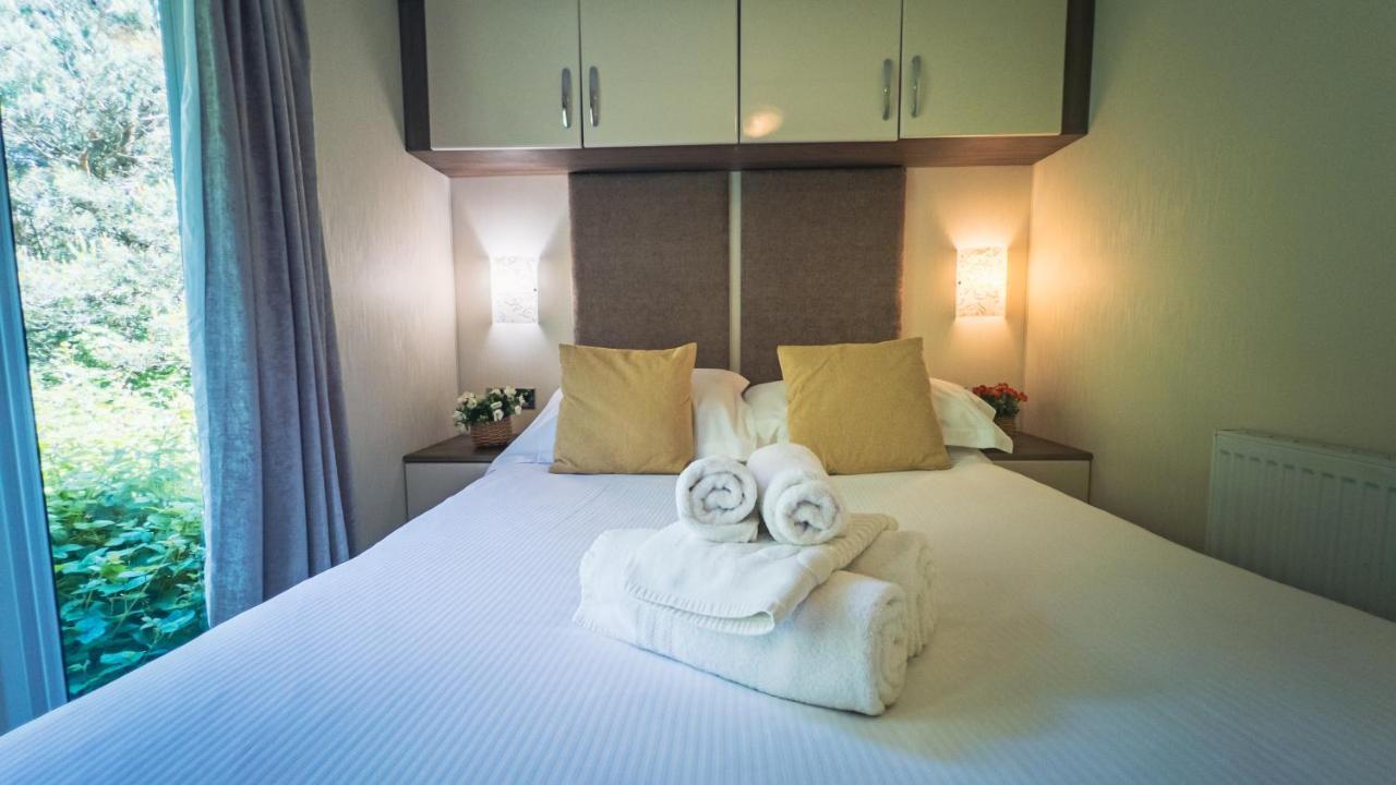 Hazel Oaks, Beautiful Lodge With Hot Tub - Sleeps 6 - Felmoor Park Morpeth Eksteriør billede